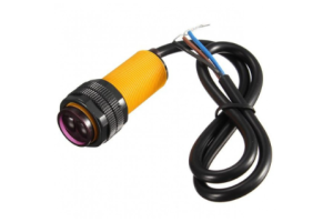 מדריך שלם לחיישן IR מתכוונן E18-D80NK